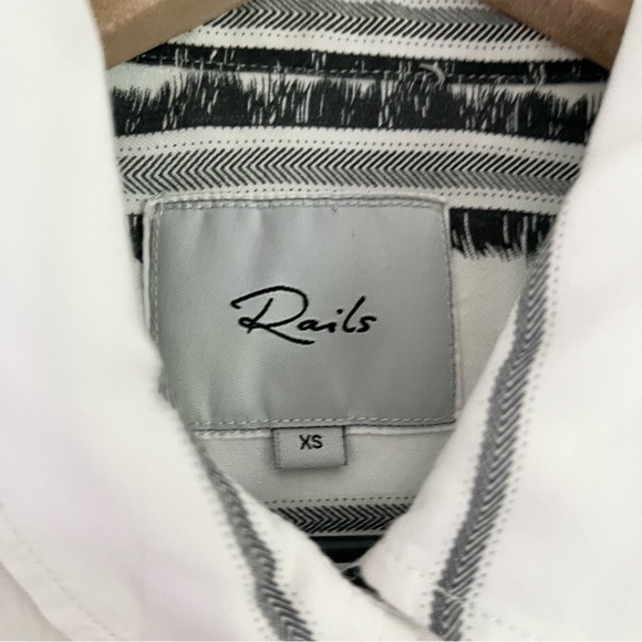 Rails Women’s Dana‎ Feather Stripe Button Front Top Black White Size XS - Picture 9 of 13